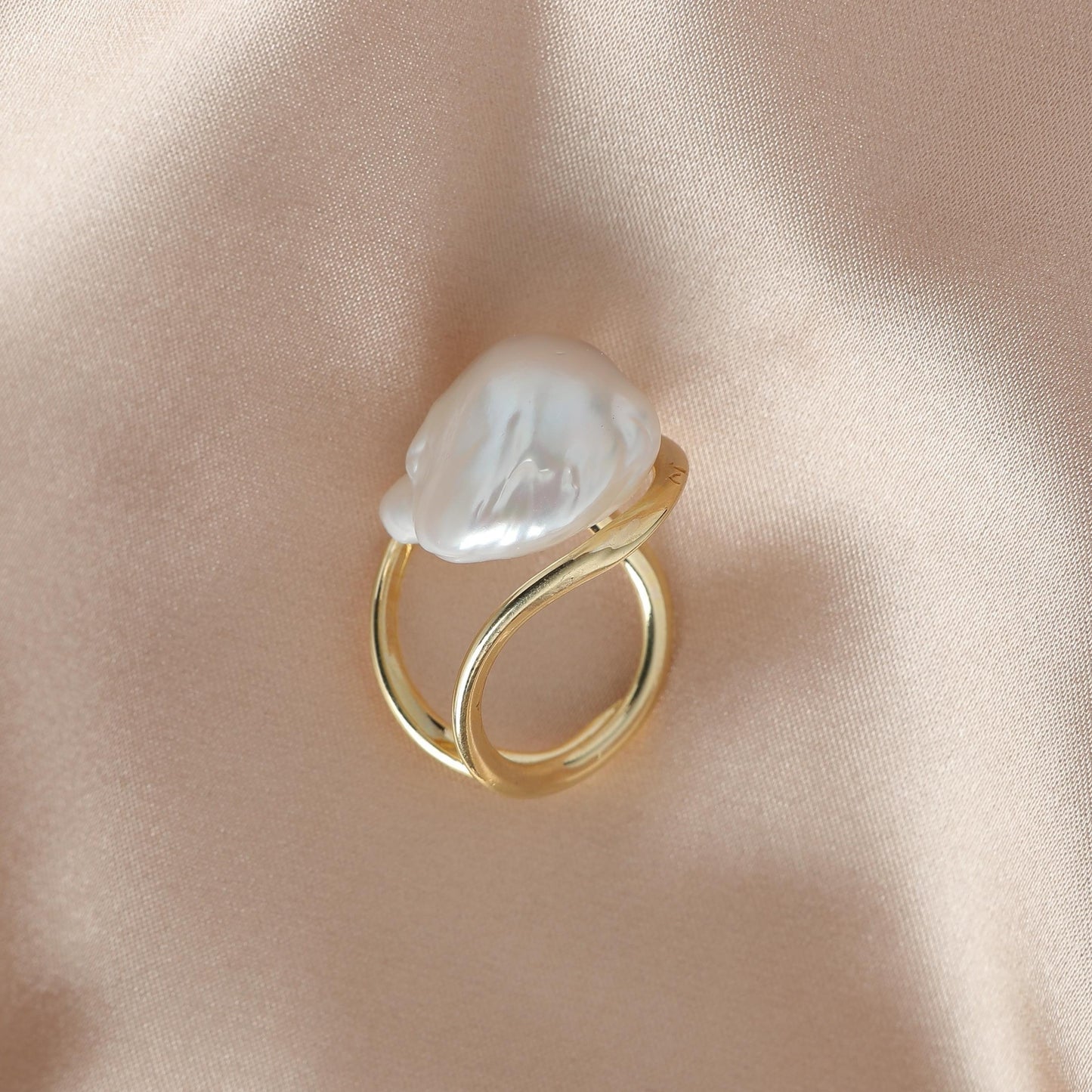 18k Gold Vermeil Cultured Baroque Pearl Ring