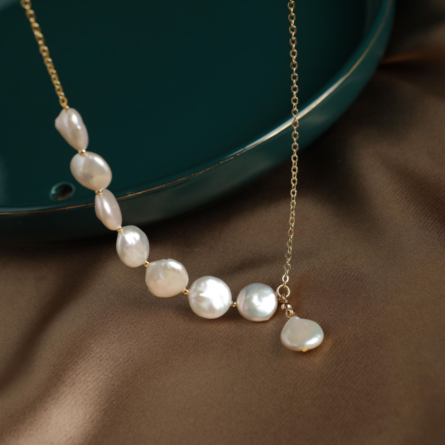 Button Pearl Necklace Y Shape Baroque Pearl Link Necklace